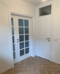 dvokrilna vrata sa staklom